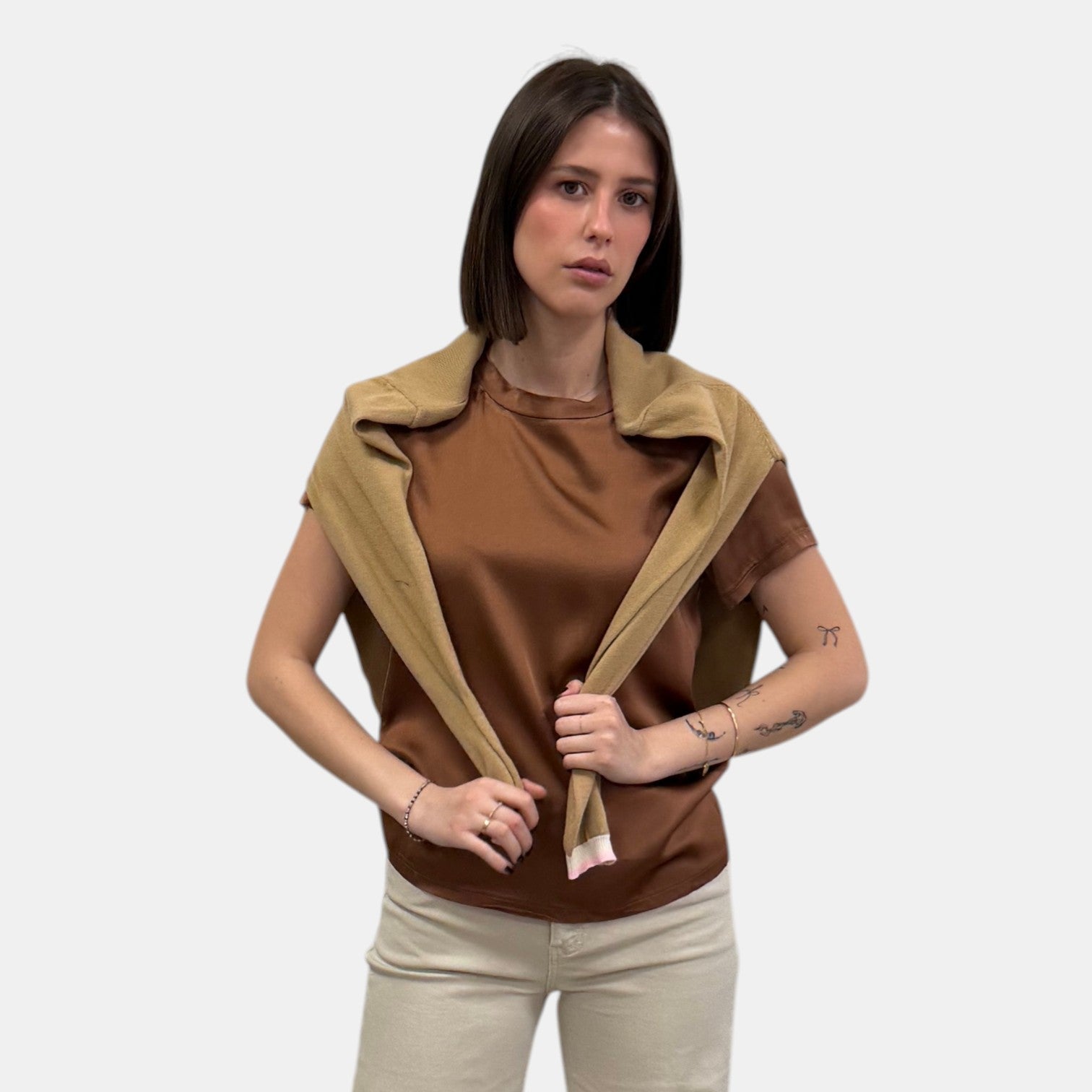 T-SHIRT IN RASO ALICE